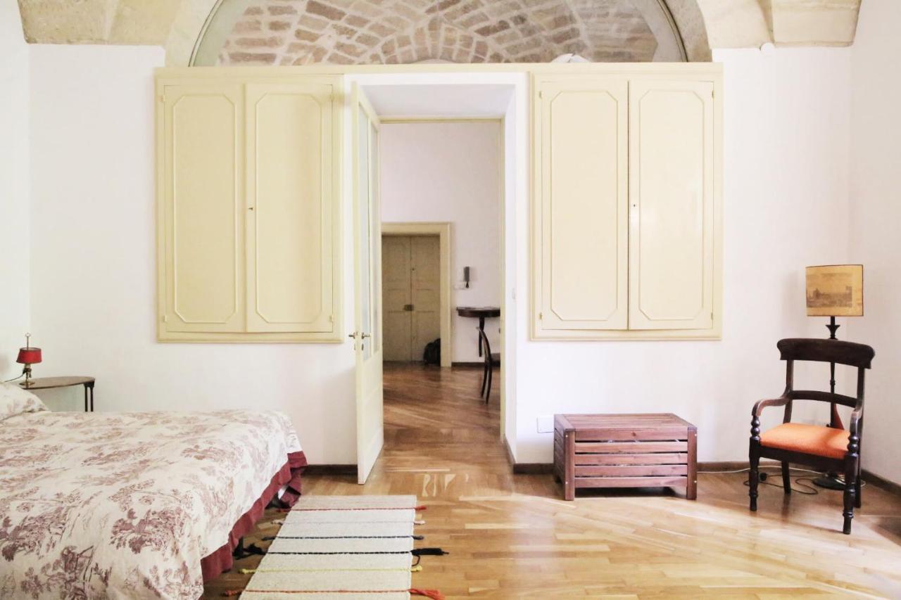 Garden Suite At Palazzo Famularo Lecce Zewnętrze zdjęcie